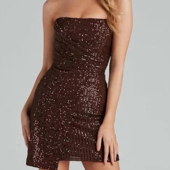 Windsor Dresses & Skirts - Windsor Brown Sequin Strapless Mini Dress